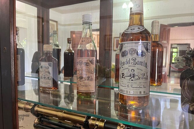 old-san-juan-private-tour-with-barrilito-rum-experience