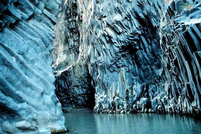 old-sicily-discovery-and-etna-wine-tasting-tour-from-taormina-2