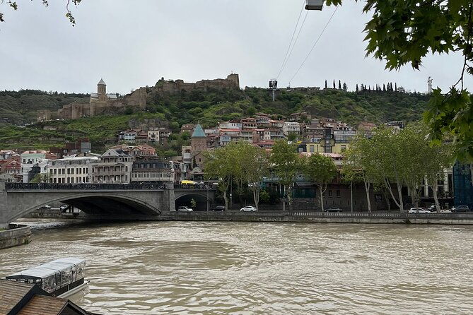 old-tbilisi-private-walking-tour-with-wine-tasting-and-cable-car