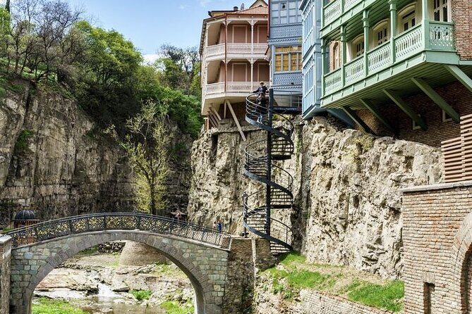 Old tbilisi walking tour & wine tasting - FAQ