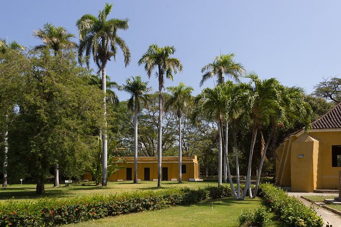old-town-and-quinta-san-pedro-santa-marta-city-tour