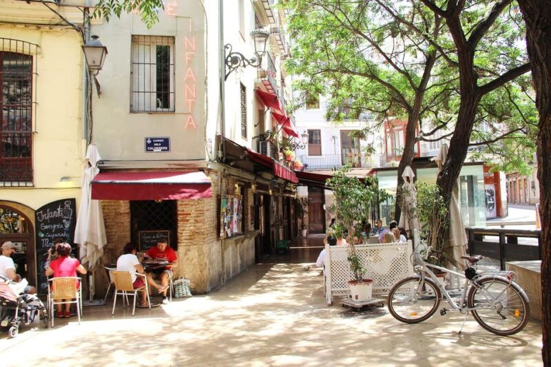 old-town-private-guided-tour-on-bike-e-bike-or-e-step