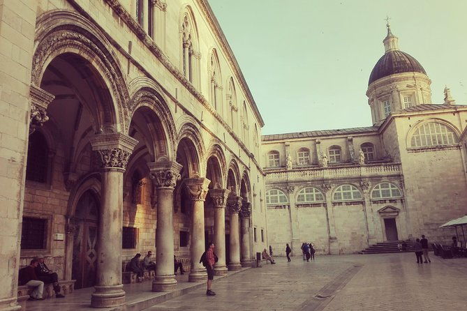 old-town-secrets-walking-tour