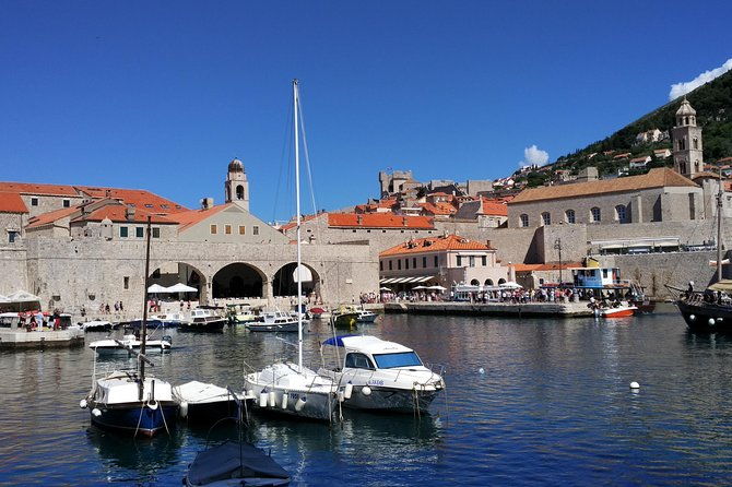 old-town-sights-history-small-group-tour