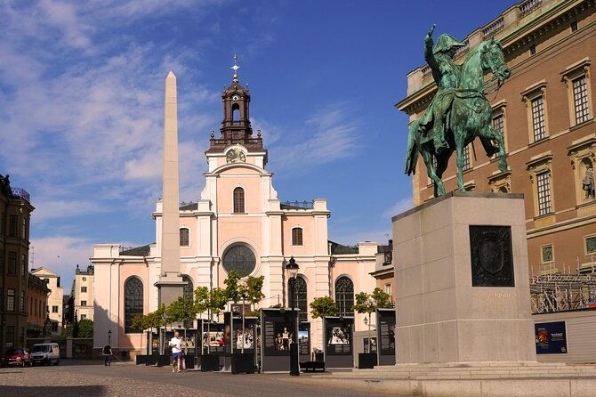 old-town-stockholm-gamla-stan-historic-walking-tour-small-group