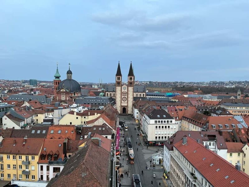 Old town tour of Würzburg with wine tasting on the Old Main Bridge - The Highlight: Wine Tasting on the Old Main Bridge