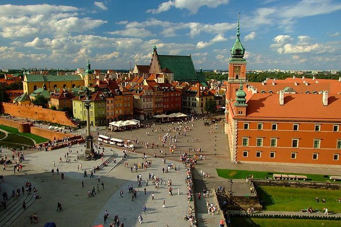 old-town-with-royal-castle-warsaw-uprising-museum-small-group-inc-pick-up