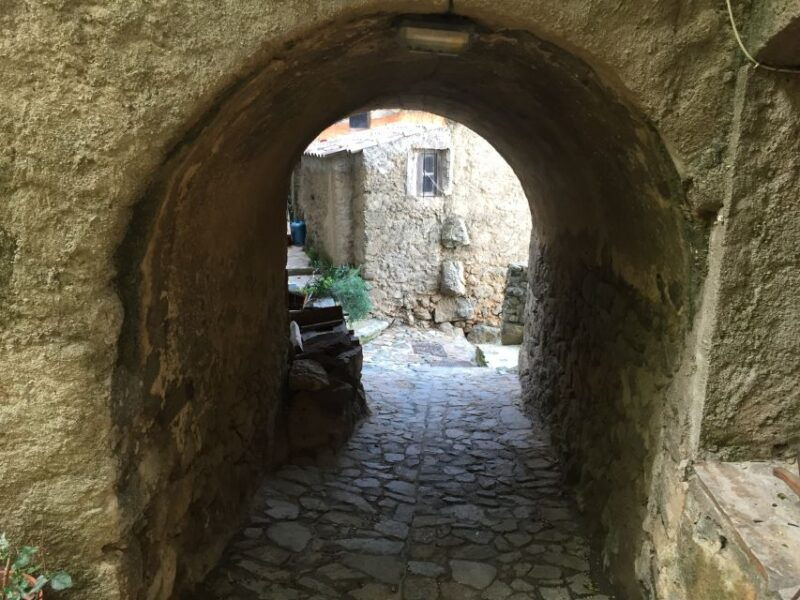 old-villages-authenticity-corsica
