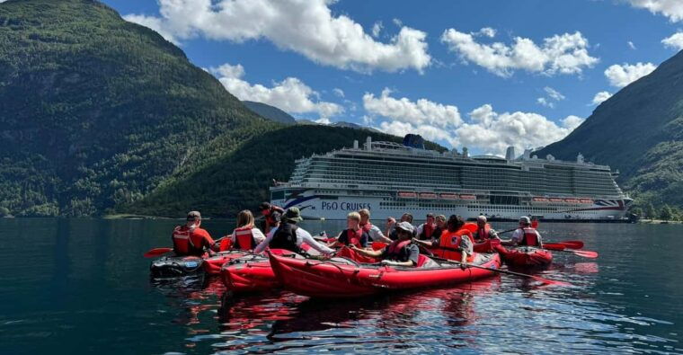 olden-experience-beginner-friendly-fjord-kayaking