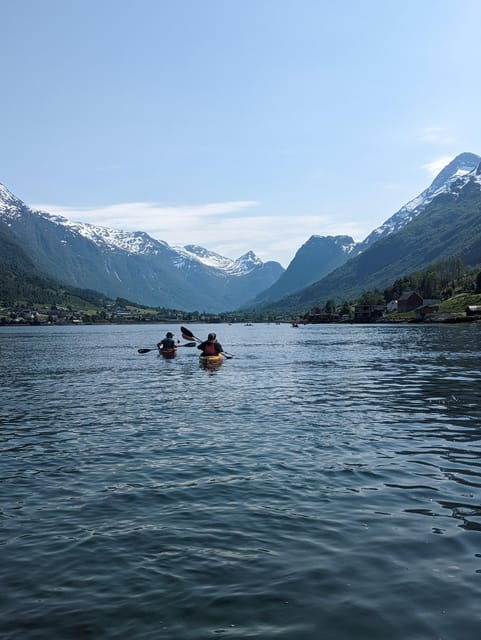 olden-guided-beginner-friendly-fjord-kayaking-local-company