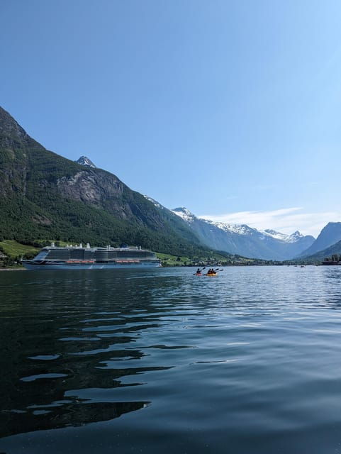 olden-guided-beginner-friendly-fjord-kayaking-local-company
