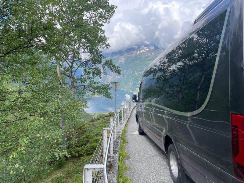 olden-loen-skylift-return-trip-with-minibus