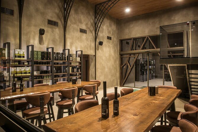olive-oil-food-pairing-in-crete