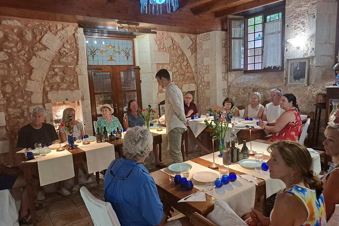 olive-oil-tasting