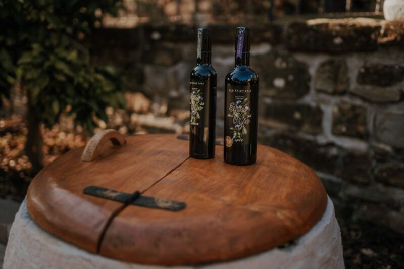olive-oil-tasting-experience-a-journey-of-flavors-and-aromas