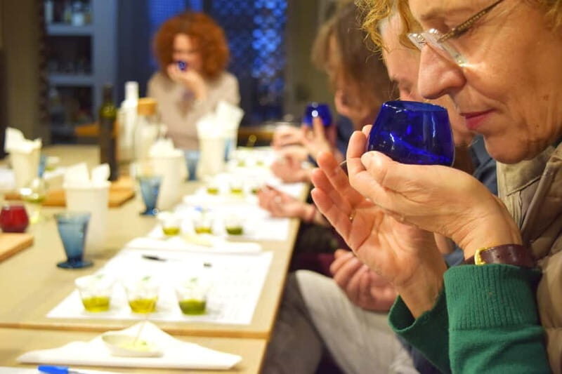 Olive oil tasting & food pairing in Thessaloniki - A Closer Look at the Olive Oil Tasting & Food Pairing Tour