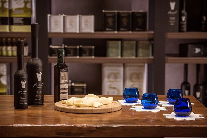 olive-oil-tasting-in-crete
