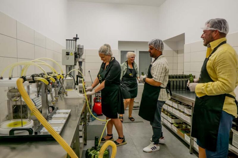 Olive Oil Tour with Tastings and Bottling - Key Points
