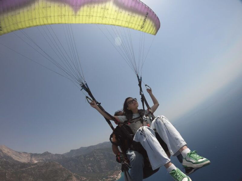 oludeniz-blue-lagoon-paragliding-flight-fethiye