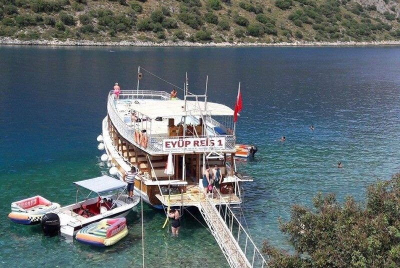 oludeniz-butterfly-valley-boat-trip-with-buffet-lunch