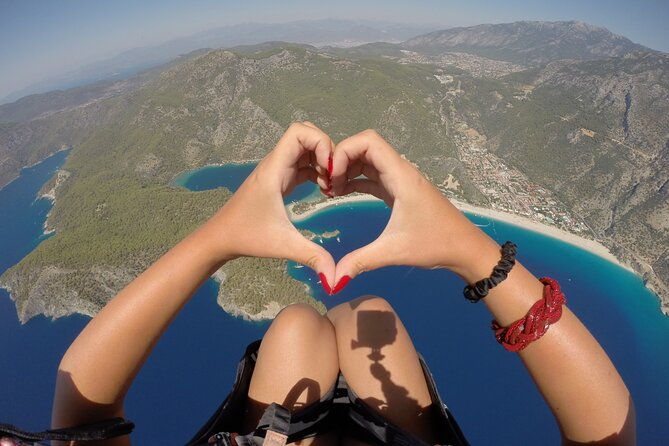 oludeniz-paragliding-fethiye-turkey-additional-features