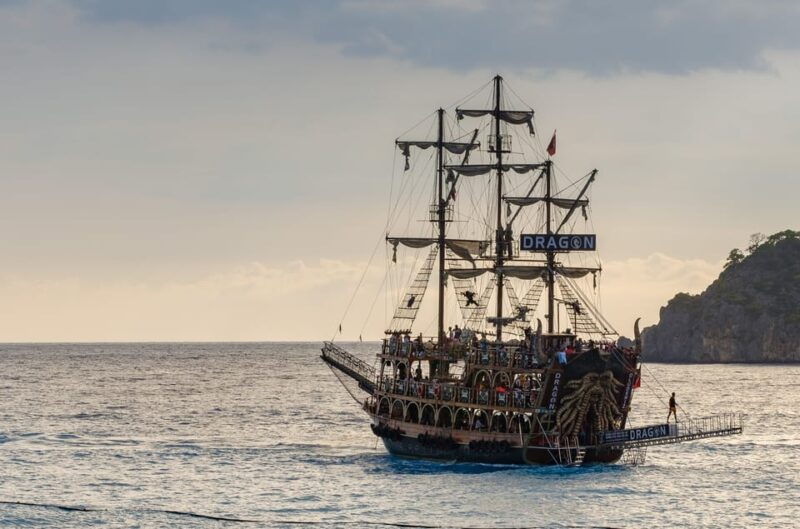 oludeniz-pirate-boat-cruise-with-swim-stops-and-lunch