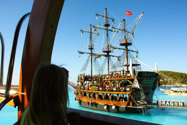 oludeniz-pirate-boat-cruise-with-swim-stops-and-lunch