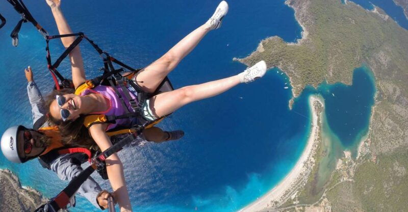 oludeniz-tandem-30-minute-paragliding-flight