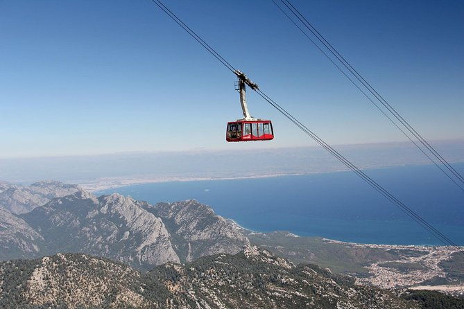 olympos-cable-car-ride-to-tahtali-mountains-from-antalya-2