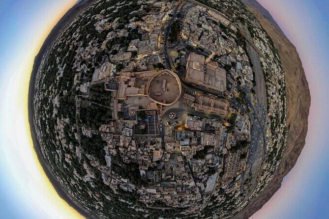 Omani Dhow Coastal and Sunset Cruise - Who Should Consider This Cruise?