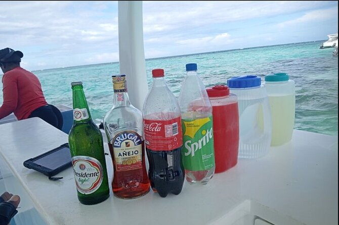 on-catamaran-private-snorkel-adventure-for-groups-in-punta-cana