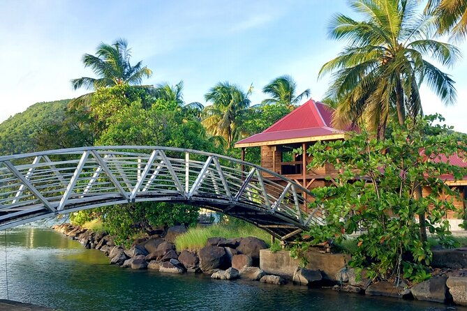 on-the-way-to-saint-marie-death-in-paradise-show-locations