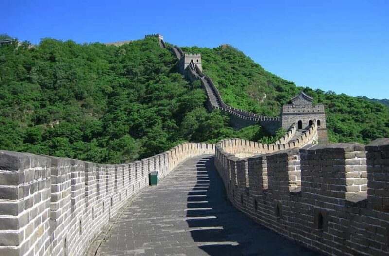 one-day-beijing-mutianyu-badaling-great-wall-tour