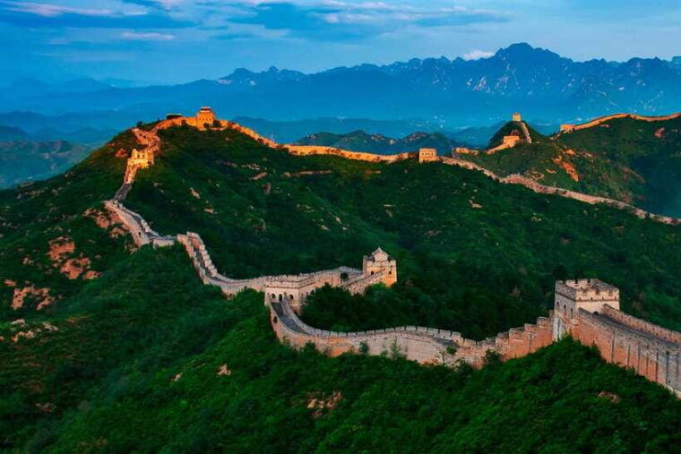 one-day-beijing-mutianyu-badaling-great-wall-tour