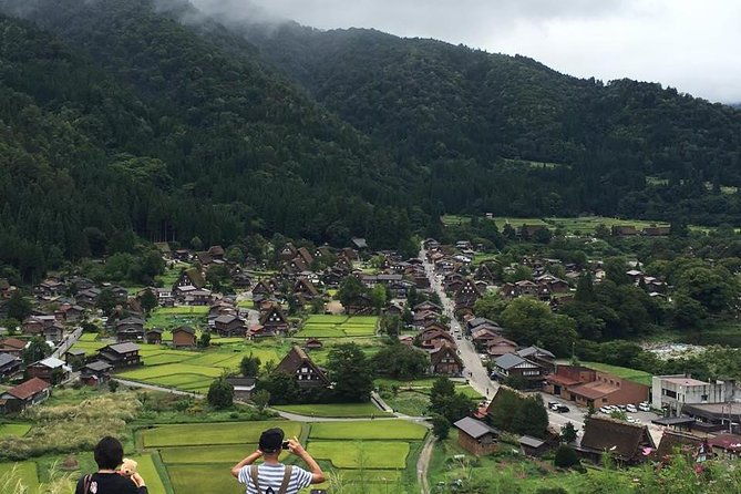 one-day-bus-tour-departing-from-kanazawa-station-shirakawa-go-and-gokayama-two-world-heritage-villages-enjoyable-bus-tour
