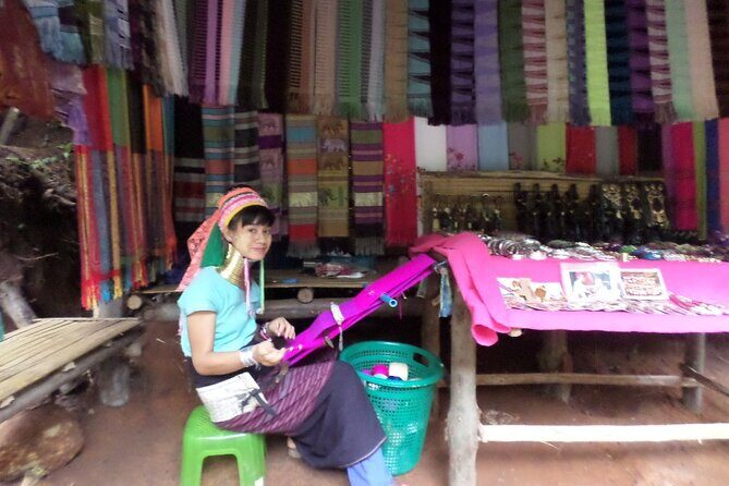 One day Doi Suthep Temple, Longneck hill tribe & Sticky waterfall - FAQ