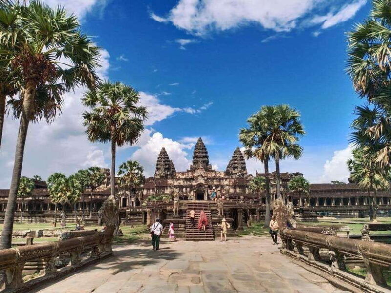 one-day-exploration-to-angkor-wat-angkor-thom-ta-prohm