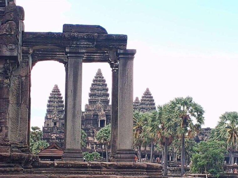 one-day-exploration-to-angkor-wat-angkor-thom-ta-prohm