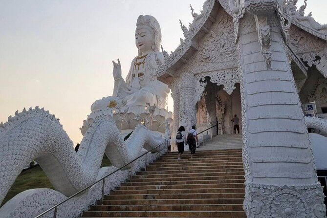 One Day Group Tour Experience in Chiangrai - Practical Tips for Travelers