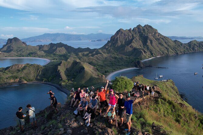 One Day Komodo Tour & Snorkeling by Speedboat - Exploring Padar Island: The Viewpoint Adventure