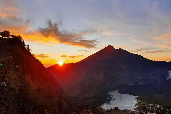 One Day Mount Rinjani Trek to Senaru Crater Rim - A Deep Dive Into What You Can Expect