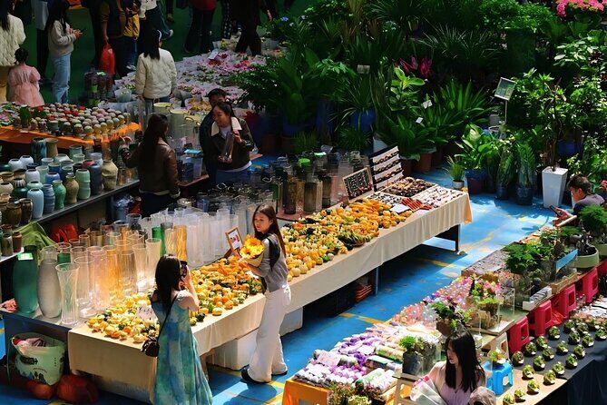 One Day Mountain and Flower Tour in Kunming - The Vibrant Dounan Flower Market