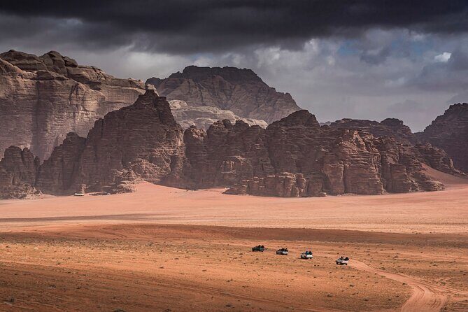 One Day Petra and Wadi Rum with Pick Up - Authentic Experiences and Helpful Insights from Reviewers