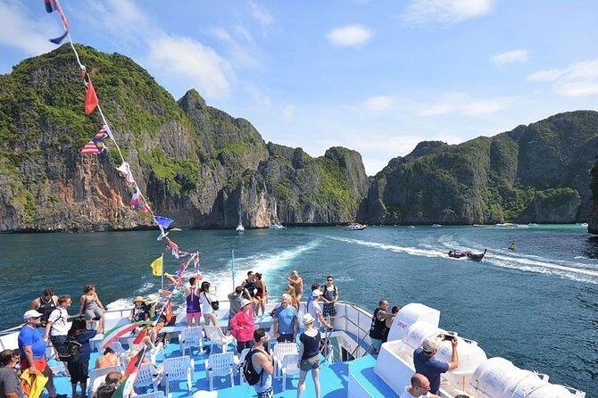 One Day Phi Phi Islands Trip By Ferry From Phuket - What to Expect on the Phi Phi Islands Day Trip
