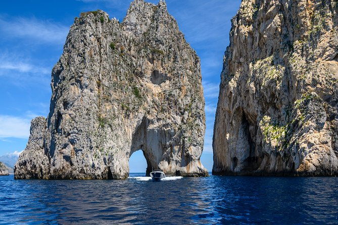 one-day-private-boat-tour-of-capri