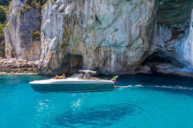 one-day-private-boat-tour-of-capri