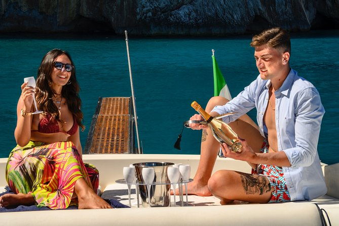 one-day-private-boat-tour-of-capri