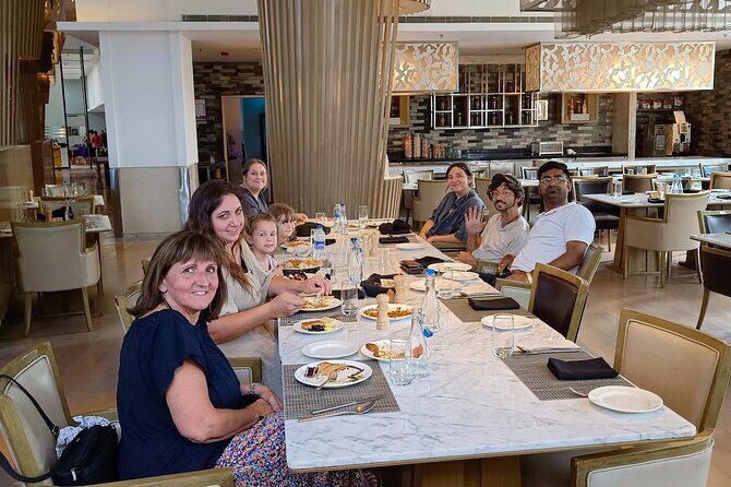 One-Day Private Taj Mahal Tour From Bangalore - Authenticity and Insights from Reviews