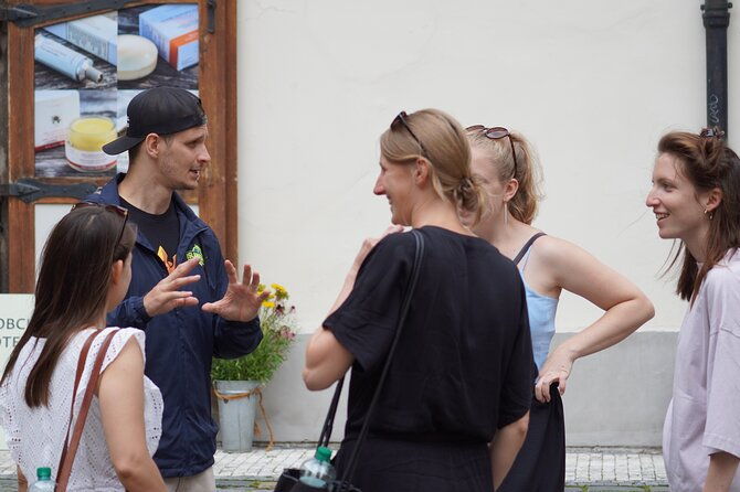 one-day-see-it-all-prague-tour-river-boat-cruise-with-pragueway