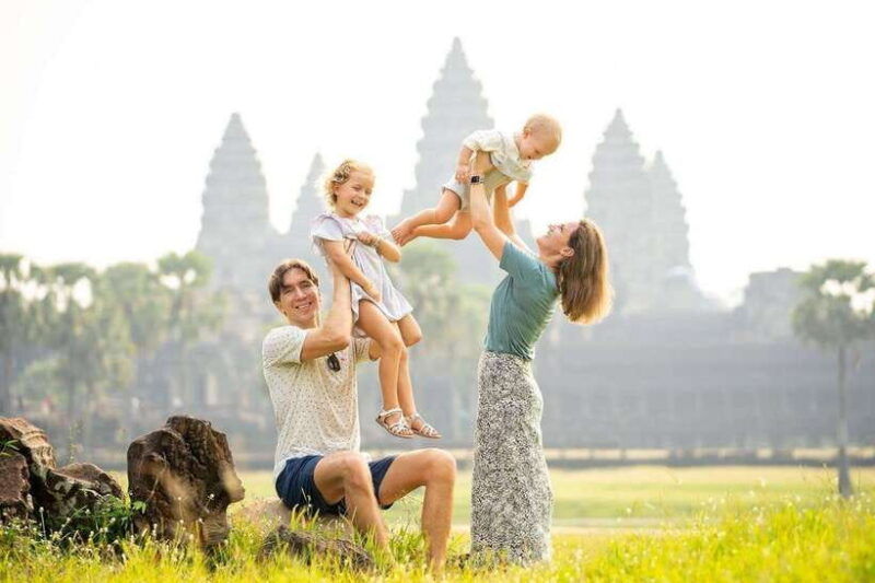 one-day-small-circuit-tour-angkor-wat-bayon-ta-prohm